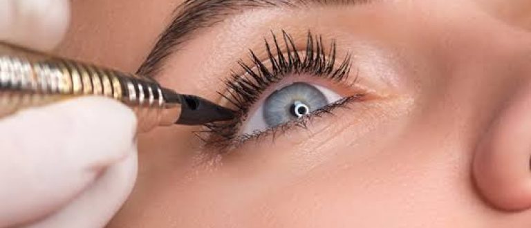eyeliner